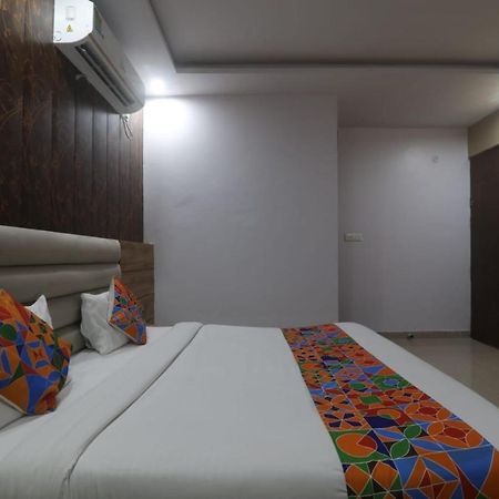Icyhotels Hl Inn Chinhat Kültér fotó