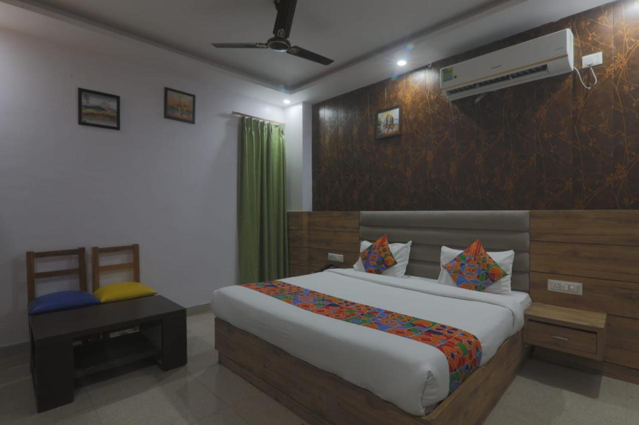 Icyhotels Hl Inn Chinhat Kültér fotó