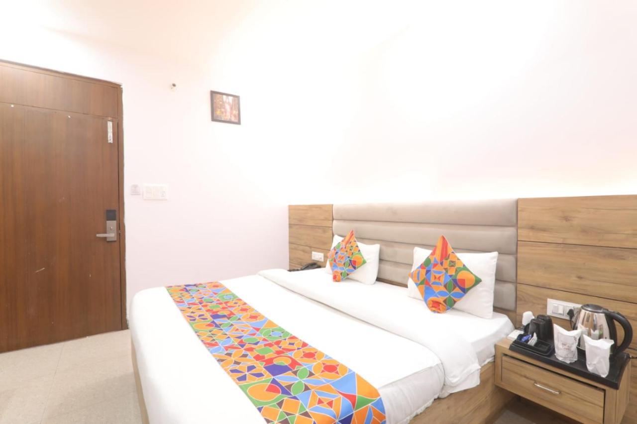 Icyhotels Hl Inn Chinhat Kültér fotó